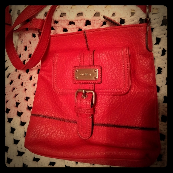 Nine West Crossbody - Picture 1 of 4